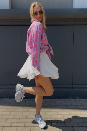 BESTSELLING SKIRT IN WHITE